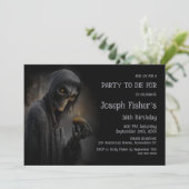 Invitation Ghoulish Grim Reaper with Cupcake Birthday Party (Debout devant)