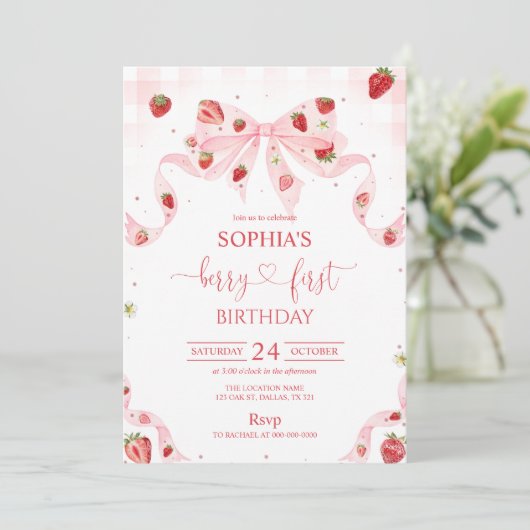 Invitation Gingham Berry First Birthday 1st Birthday (Debout devant)