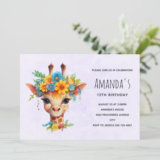 Invitation Giraffe mignonne avec la couronne fleurie Annivers (Debout devant)