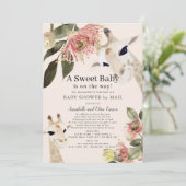 Invitation Giraffe Rose Floral Girl Baby shower par la poste (Debout devant)