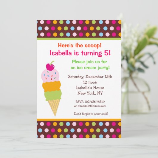 Invitation Glace d'invitations d'anniversaire de partie de (Debout devant)