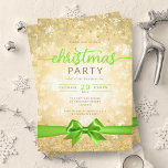 Invitation Glam Gold Winter Snowflake Company Green Ribbon<br><div class="desc">Elégant Formal Company & Corporate Christmas Party / Cocktail / Diner Party Invitation modèle avec Gold Faux Foil Snowflakes Noël. Impressionnez vos amis et collègues avec ce design d'invitation sophistiqué et élégant.</div>