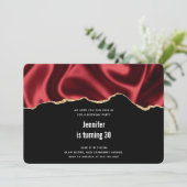 Invitation Glam rouge foncé Satin foncé Conception abstraite  (Debout devant)