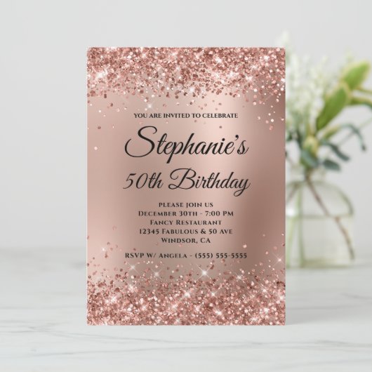 Invitation Glitterie Rose Gold Gradient Monogramme 50e annive (Debout devant)
