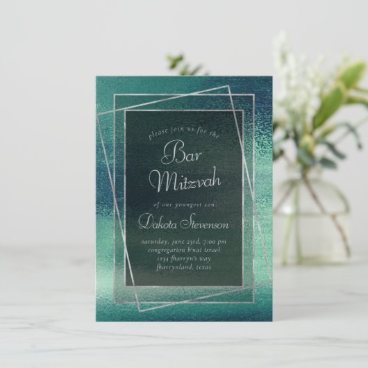Invitation Glitzy Foil | Seafoam Iridescah Green Bar Mitzvah (Debout devant)