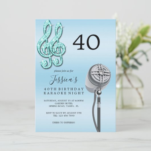Invitation Glitzy Music Note & Microphone Karaoke Anniversday (Debout devant)