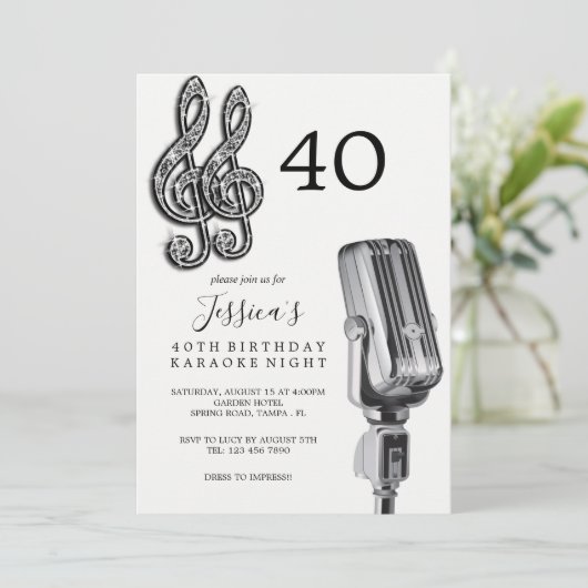 Invitation Glitzy Music Note & Microphone Karaoke Anniversday (Debout devant)