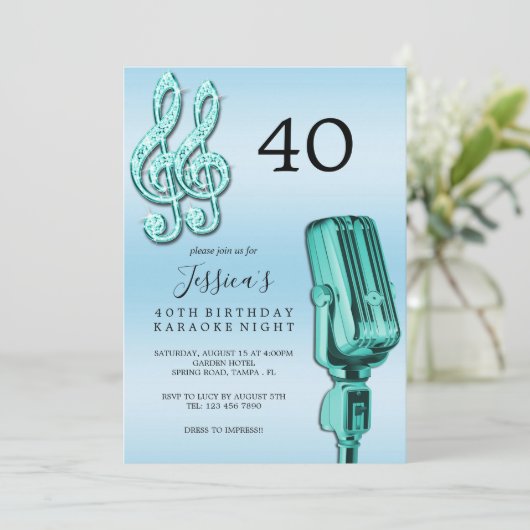 Invitation Glitzy Music Note & Microphone Karaoke Anniversday (Debout devant)