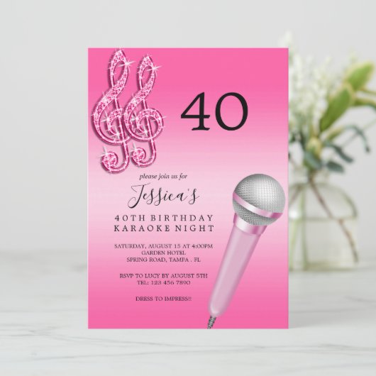 Invitation Glitzy Pink Music Notes & Micro Karaoke Anniversda (Debout devant)