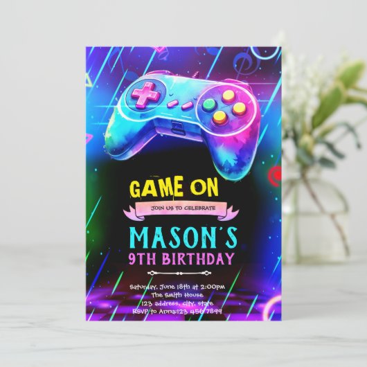 Invitation Glow game night party invite (Debout devant)