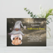 Invitation Gnome Sorcière Citrouille Cloudy Sky Halloween Par (Debout devant)