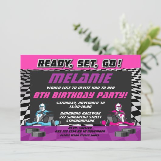 Invitation Go Kart Racing Car Anniversaire (Debout devant)