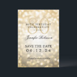 Invitation Gold Bokeh 80th Birthday Enregistrer la date<br><div class="desc">Design élégant "80th Birthday Party" avec Gold Bokeh et nom personnalisé et texte de détails. Facile à utiliser et facile à personnaliser. Commandez aujourd'hui !</div>