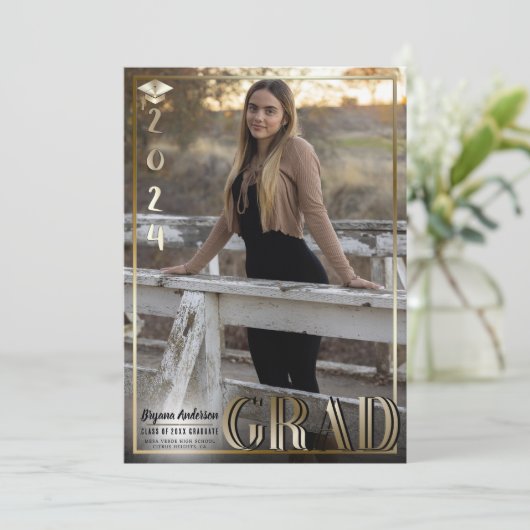 Invitation Gold Border Duo Grad 2024 Graduation Photo (Debout devant)