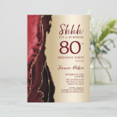 Invitation Gold Burgundy Red Agate Surprise 80e anniversaire (Debout devant)