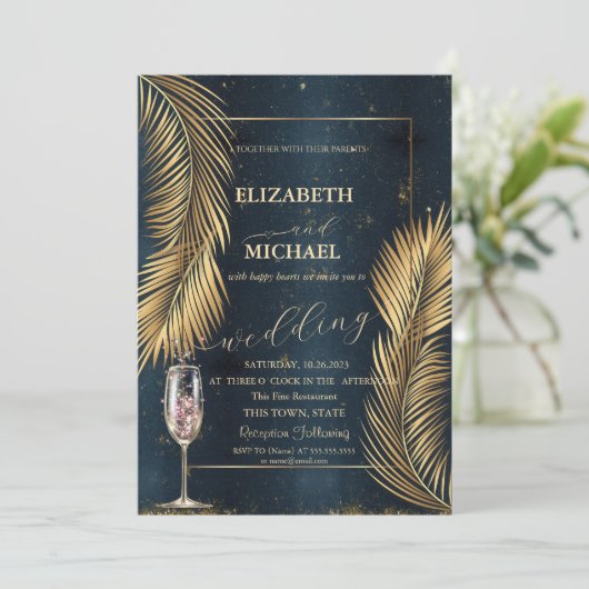 Invitation Gold Palm Feuille Plage Champagne Mariage en verre (Debout devant)