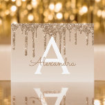 Invitation Gold Parties scintillant Sweet 16 Enregistrer la d<br><div class="desc">Gold Sparkle and Dripping Parties scintillant Monogramme Nom et initiale Enregistrer la date Invitation de fête d'anniversaire. Cette invitation est parfaite pour la Gold Sparkle Parties scintillant Sweet 16 Anniversaire Party qui cherche à célébrer en Or.</div>