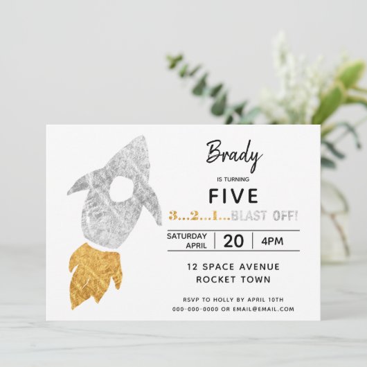 Invitation Gold Silver Rocket Ship Espace Extérieur Anniversa (Debout devant)