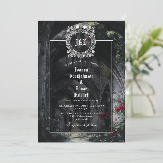 Invitation Gothic Ruins Monogram All In One QR Code Wedding (Debout devant)