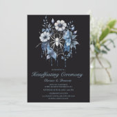 Invitation Gothique Dusty Blue Spider Floral Web Handfasting (Debout devant)