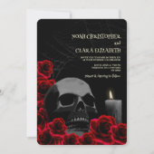 Invitation Gothique Noir et Rouge Halloween Crâne rouge roses (Devant)