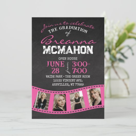 Invitation Grad Pink Chalkboard Hot Pink (Debout devant)