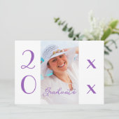 Invitation Graduation 2025 Photo moderne Violet Script (Debout devant)