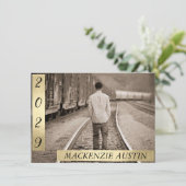 Invitation Graduation 2 Photo | Sophisticated Gold Keepsaké (Debout devant)