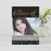 Invitation Graduation de texte soignée : Noir et or (Debout devant)