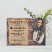 Invitation Graduation en briques rustiques (Debout devant)