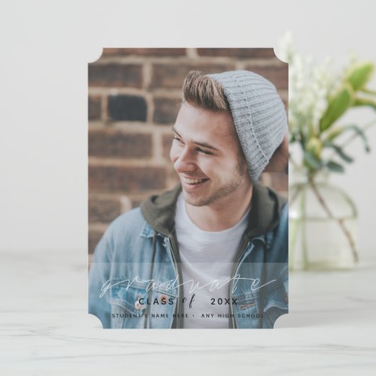 Invitation Graduation Moderne Design simple (Debout devant)