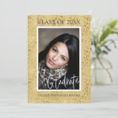 Invitation Graduation moderne personnalisable (Debout devant)