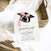 Invitation Graduation moderne Pink Bow Graduation Cap Arched