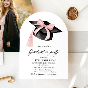 Invitation Graduation moderne Pink Bow Graduation Cap Arched
