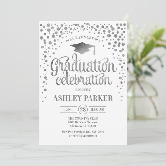 Invitation Graduation - Silver White (Debout devant)