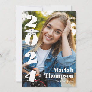 Invitation Graduation Typographie Verte Classe Photo De 2023