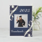 Invitation Graduation White Silver 2025 (Debout devant)