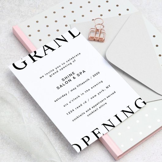 Invitation Grand Ouverture Noir Et Blanc Ultra Moderne