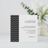 Invitation Gras Chevron Black and White Modern abordable (Debout devant)