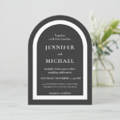 Invitation Gray black white text wedding (Debout devant)