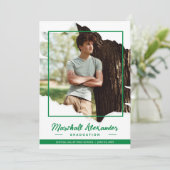 Invitation Green Edgy Abstrait Torn Photo Graduation (Debout devant)