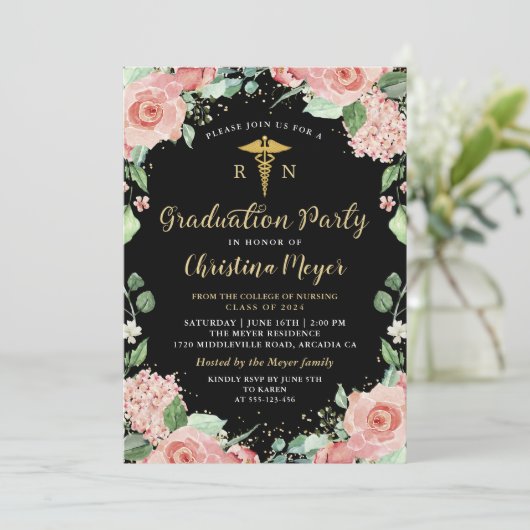 Invitation Green Pink Floral RN Soins infirmiers fête de grad (Debout devant)