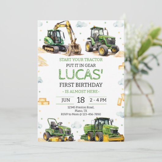 Invitation Green Tractor Birthday Party (Debout devant)