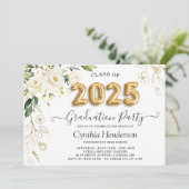 Invitation Green White Roses Floral Classe de 2025 Graduation (Debout devant)