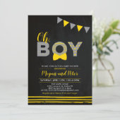 Invitation Gris et jaune | Chalkboard "Oh Boy" Baby shower (Debout devant)