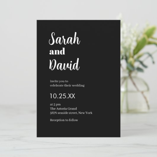 Invitation Groom Bride mariage moderne noir et blanc (Debout devant)