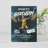 Invitation Grunge graffiti de basket (Debout devant)