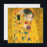 Invitation Gustav Klimt Le Baiser<br><div class="desc">Carte représentant la peinture à l’huile de Gustav Klimt avec la feuille d’or The Kiss (1908). Un homme et une femme,  aux couleurs dorées brillantes,  embrassent et embrassent avec amour dans un champ de fleurs. Un grand cadeau pour les amateurs d'art Art Nouveau et autrichien.</div>