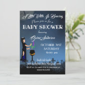 Invitation Halloween Baby shower de la petite sorcière Éffray (Debout devant)