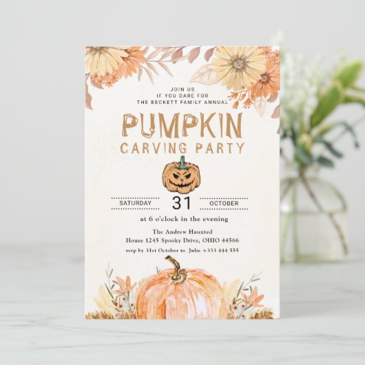 Invitation Halloween citrouille (Debout devant)